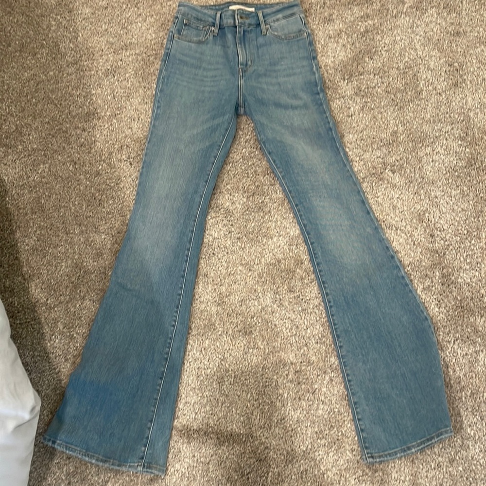 Levi High Rise Flare Denim